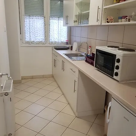 Gea 18 Apartment *