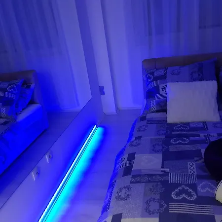 Gea 18 Apartment