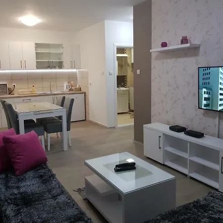 Appartement Gea 18 *