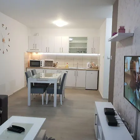 Διαμέρισμα Gea 18