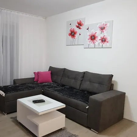 Διαμέρισμα Gea 18